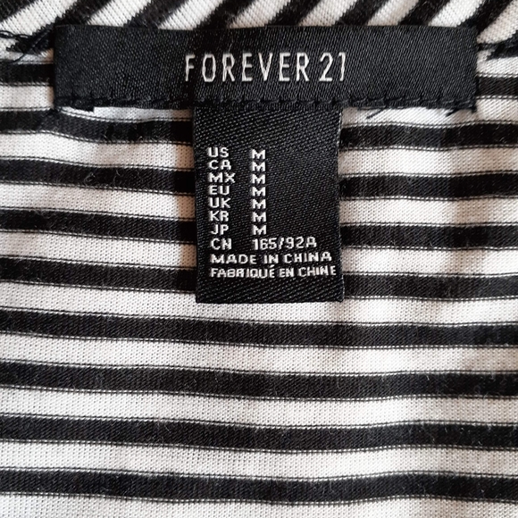 FOREVER 21 MAXI DRESS SIZE MEDIUM - Picture 4 of 4